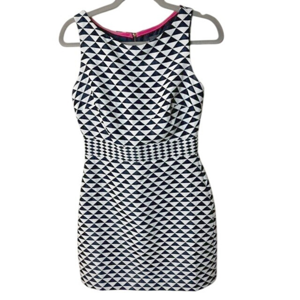 The Limited Size‎ 0 XS Curvy Mini Dress Sleeveless Sheath Bodycon Party